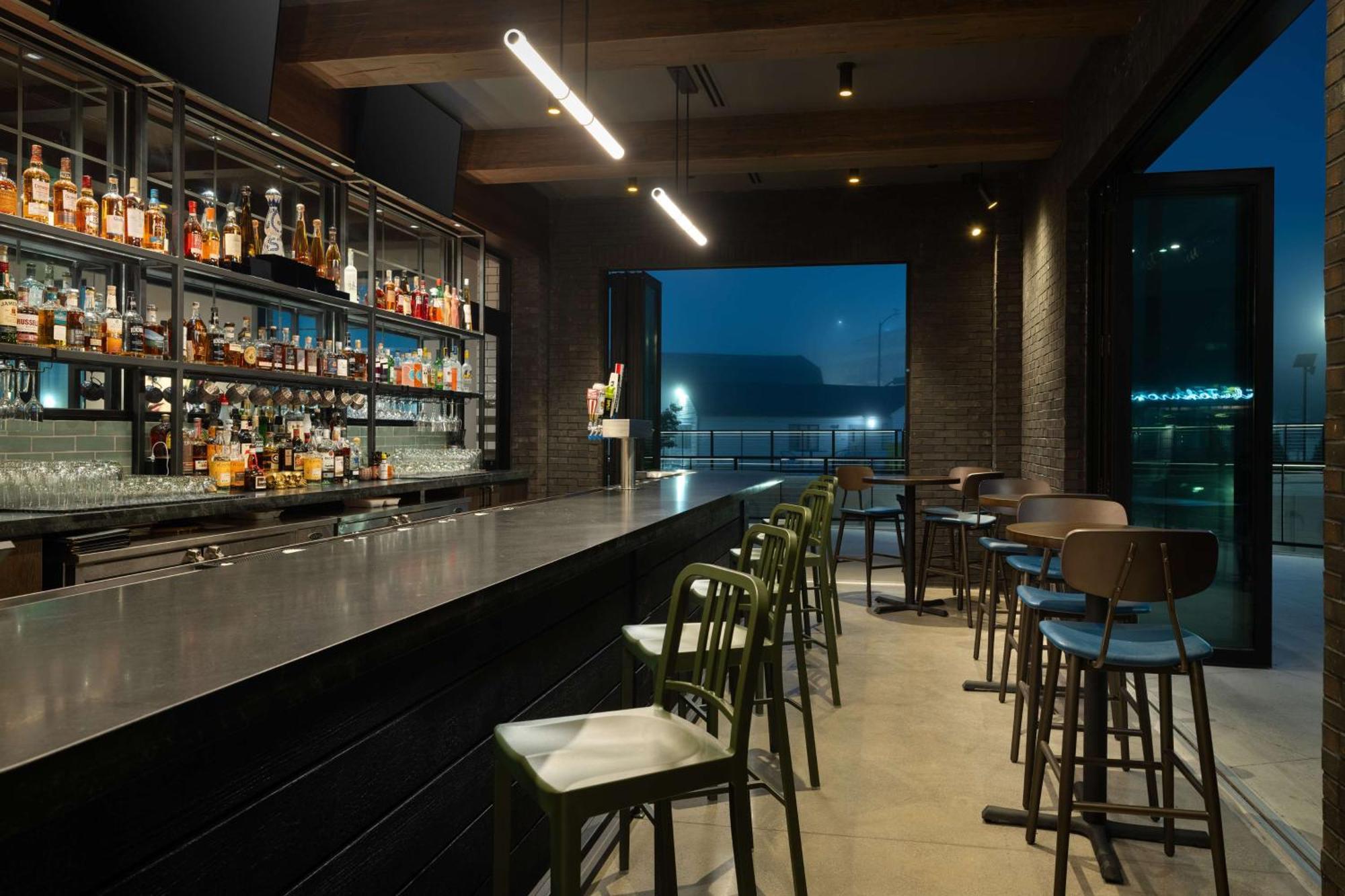 Hotel Nickel Plate Fishers, Tapestry Collection By Hilton Exteriér fotografie