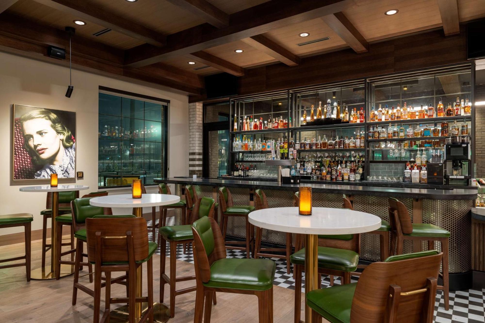 Hotel Nickel Plate Fishers, Tapestry Collection By Hilton Exteriér fotografie