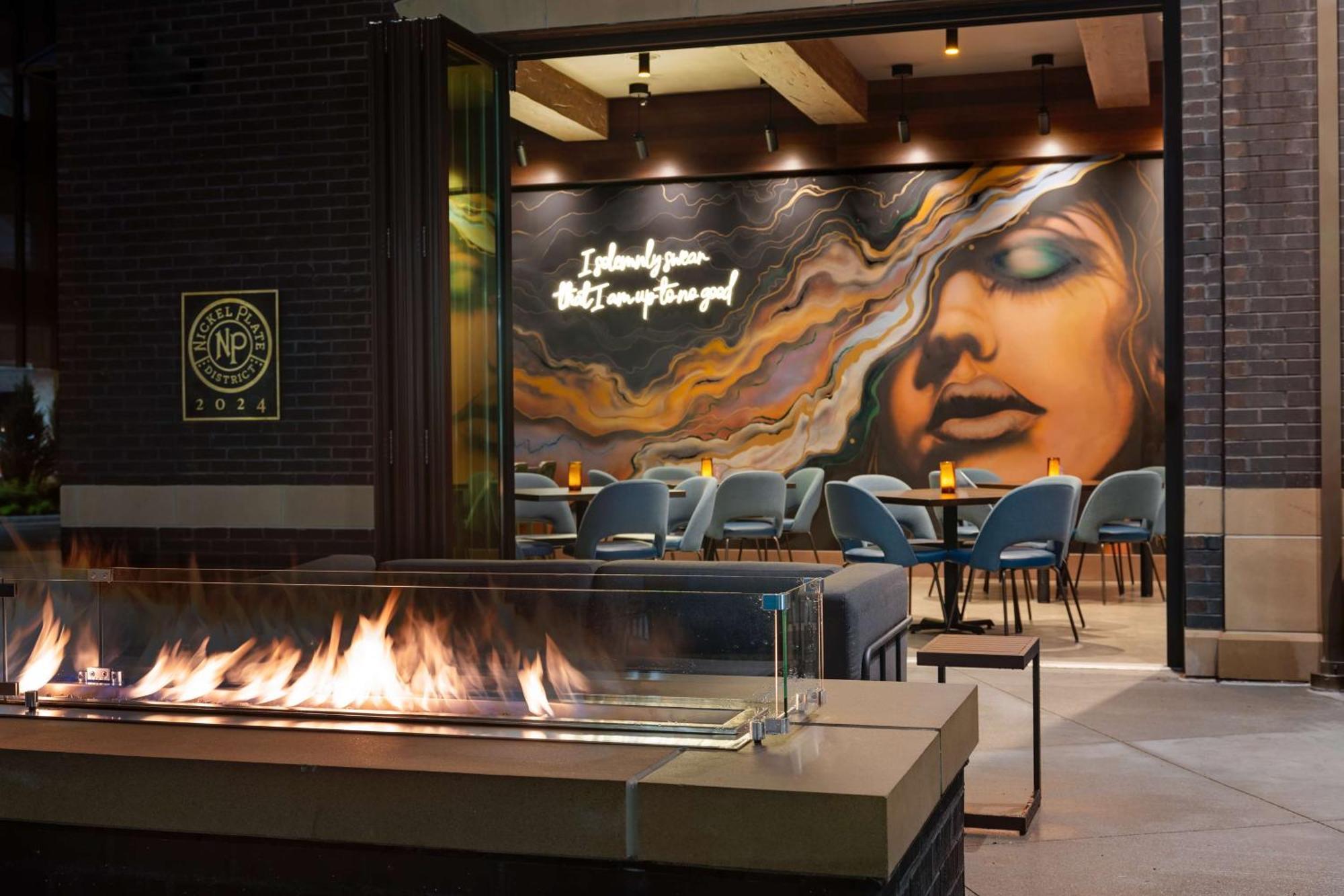 Hotel Nickel Plate Fishers, Tapestry Collection By Hilton Exteriér fotografie